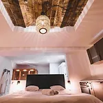 Houston - Cosy Et Original *