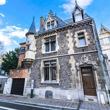 Houston - Cosy Et Original *